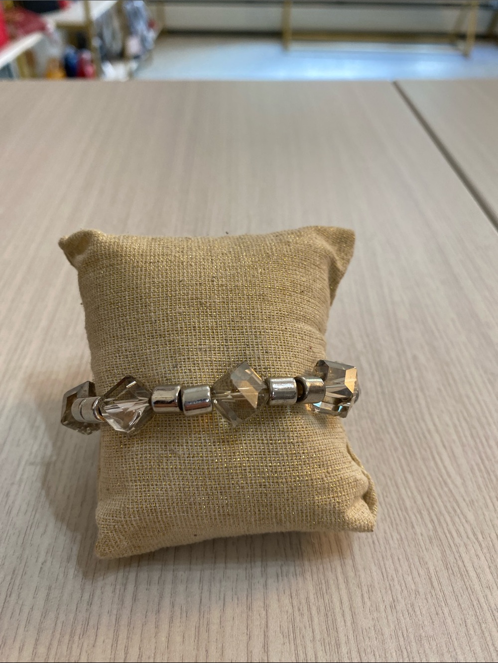 Shell beaded bracelet - Picture 1 of 4